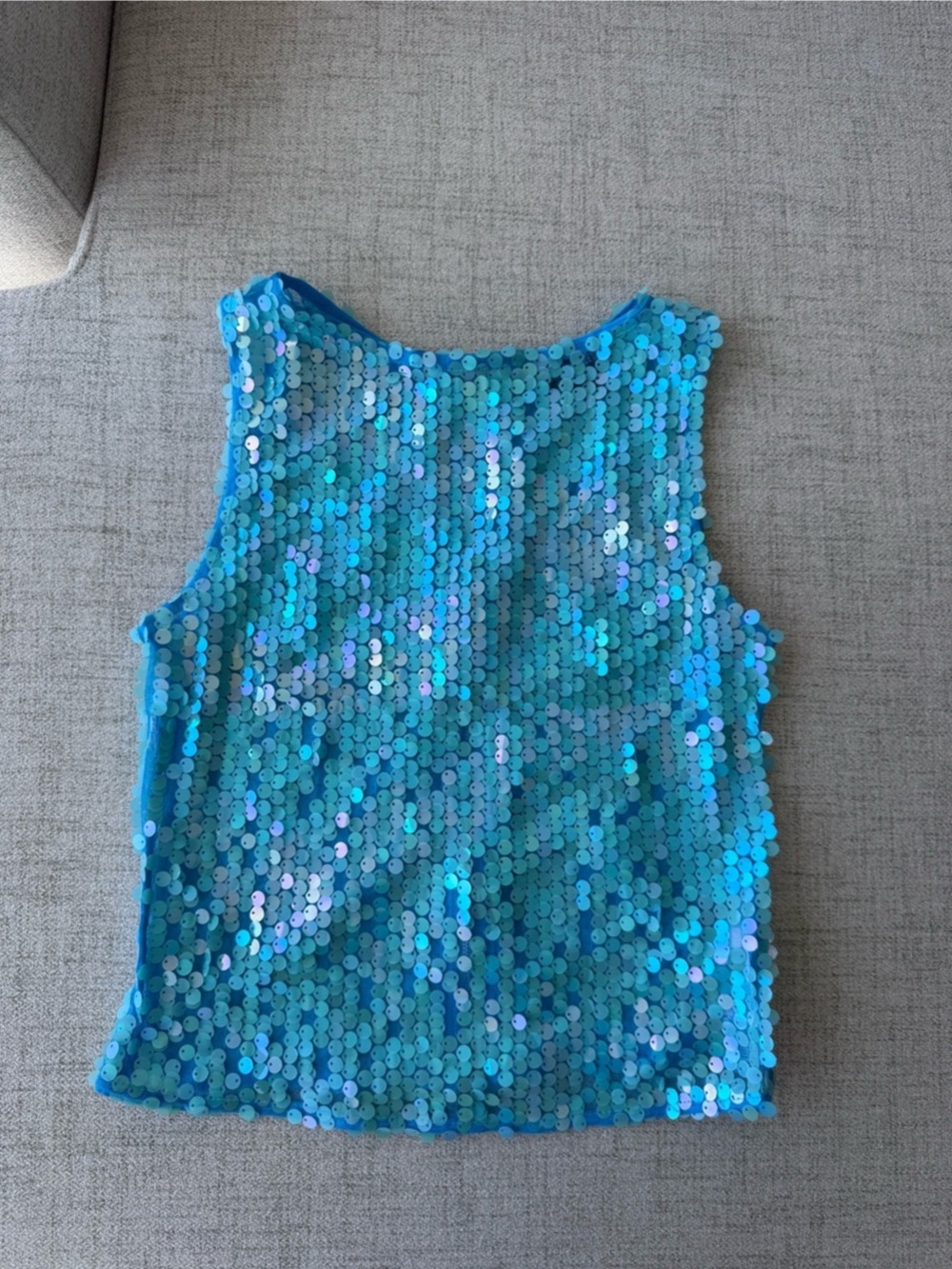PrettyLittleThing Sequin Crop Top in Blue Size 4 Like New